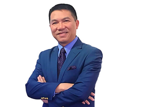 Luật sư Derrick Nguyen