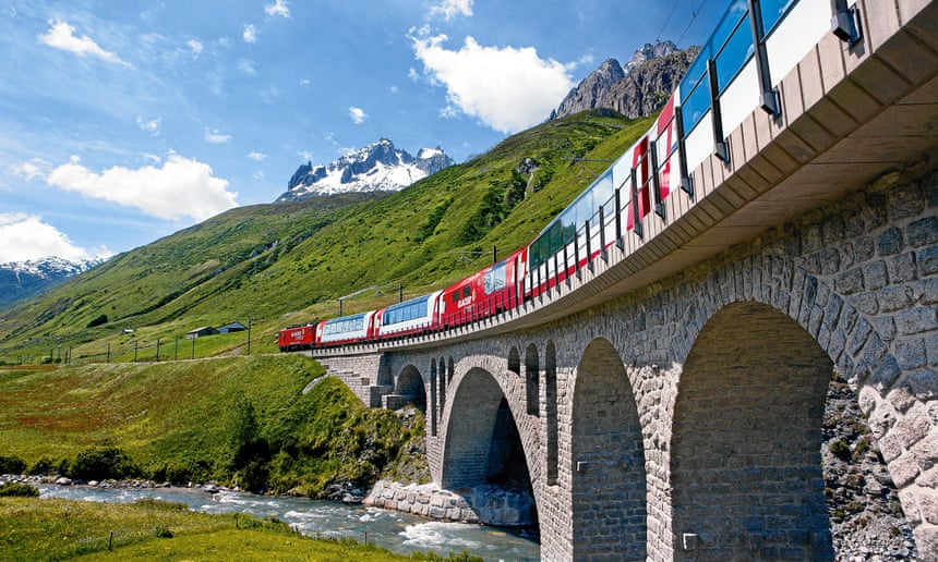 10 tuyến đường xe lửa có phong cảnh đẹp nhất Châu Âu